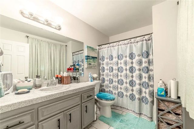 2810 W Devonshire, Hemet, CA 92545