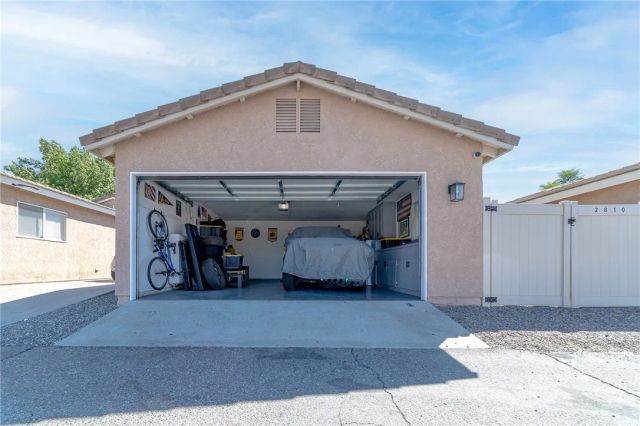 2810 W Devonshire, Hemet, CA 92545