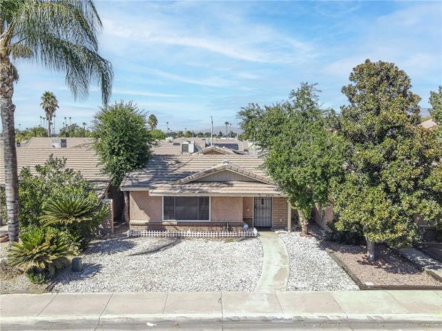 2810 W Devonshire, Hemet, CA 92545
