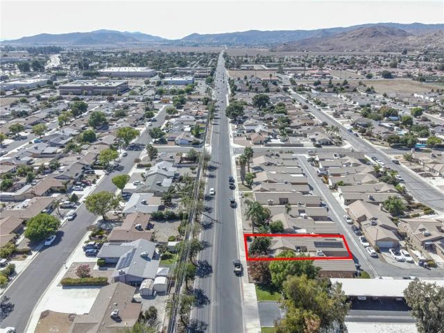 2810 W Devonshire, Hemet, CA 92545