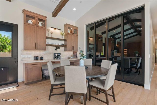 10655 E DESERT COVE Avenue, Scottsdale, AZ 85259