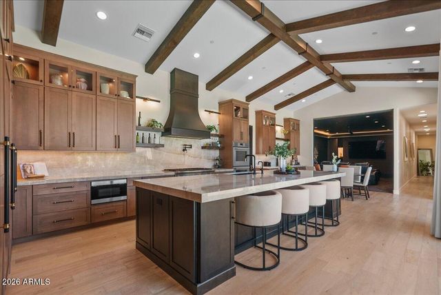 10655 E DESERT COVE Avenue, Scottsdale, AZ 85259