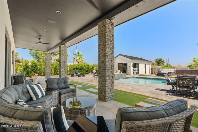 10655 E DESERT COVE Avenue, Scottsdale, AZ 85259