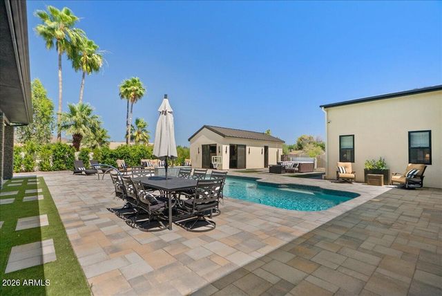 10655 E DESERT COVE Avenue, Scottsdale, AZ 85259