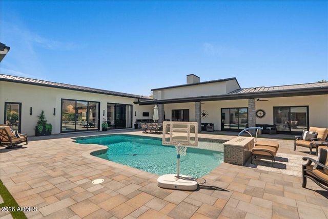 10655 E DESERT COVE Avenue, Scottsdale, AZ 85259
