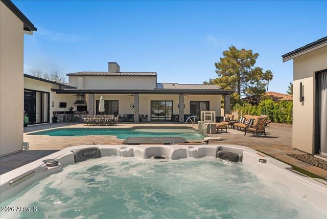 10655 E DESERT COVE Avenue, Scottsdale, AZ 85259