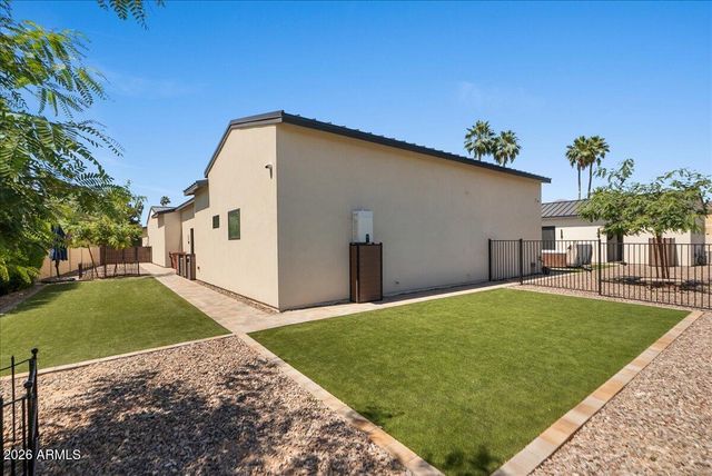 10655 E DESERT COVE Avenue, Scottsdale, AZ 85259