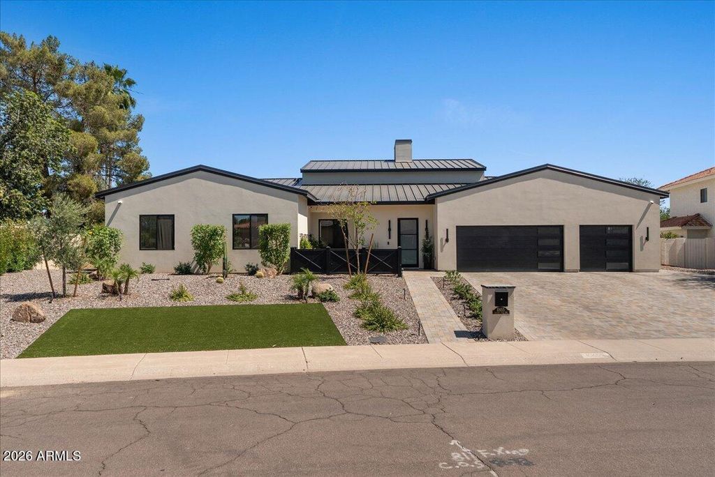 10655 E DESERT COVE Avenue, Scottsdale, AZ 85259 — photo 2