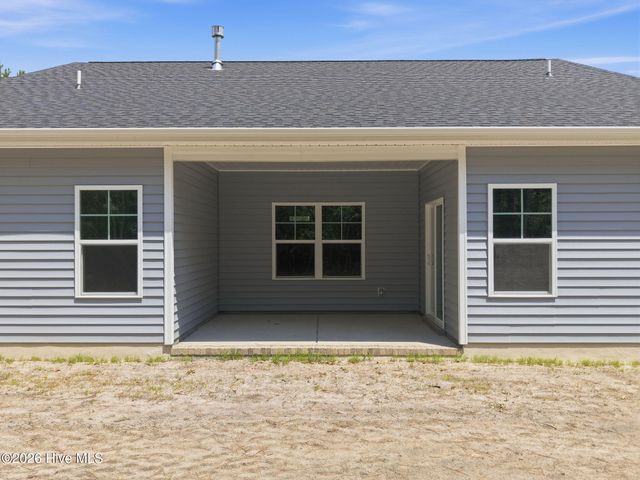 3003 Tucker Hill Drive, Grimesland, NC 27837