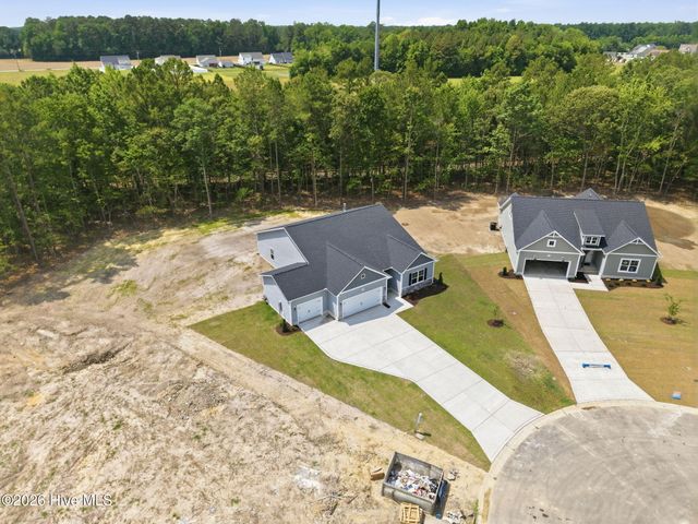 3003 Tucker Hill Drive, Grimesland, NC 27837