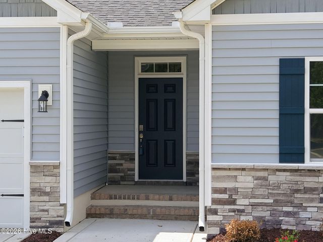 3003 Tucker Hill Drive, Grimesland, NC 27837