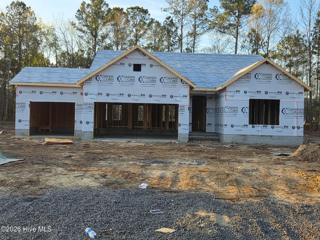 3003 Tucker Hill Drive, Grimesland, NC 27837