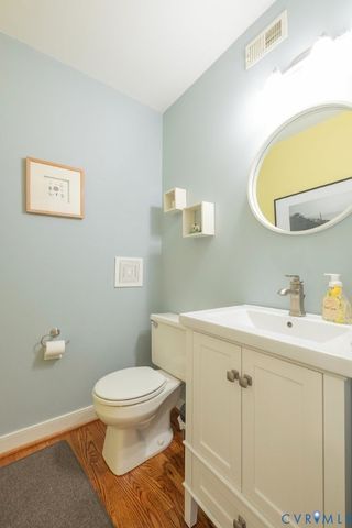 2303 Shadow Ridge Pl, Midlothian, VA 23112