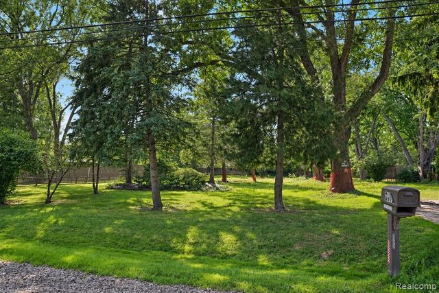 3172 Donley Parcel A, Rochester Hills, MI 48309