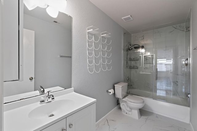 331 Mantova Drive, Houston, TX 77073