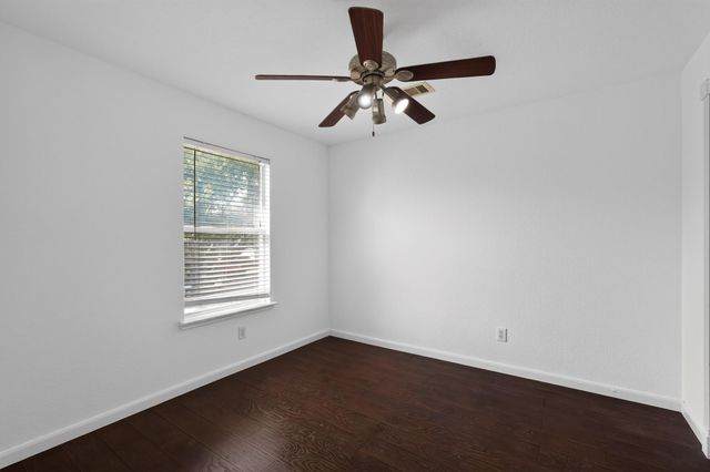 331 Mantova Drive, Houston, TX 77073