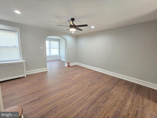 6506 GUYER AVE, Philadelphia, PA 19142