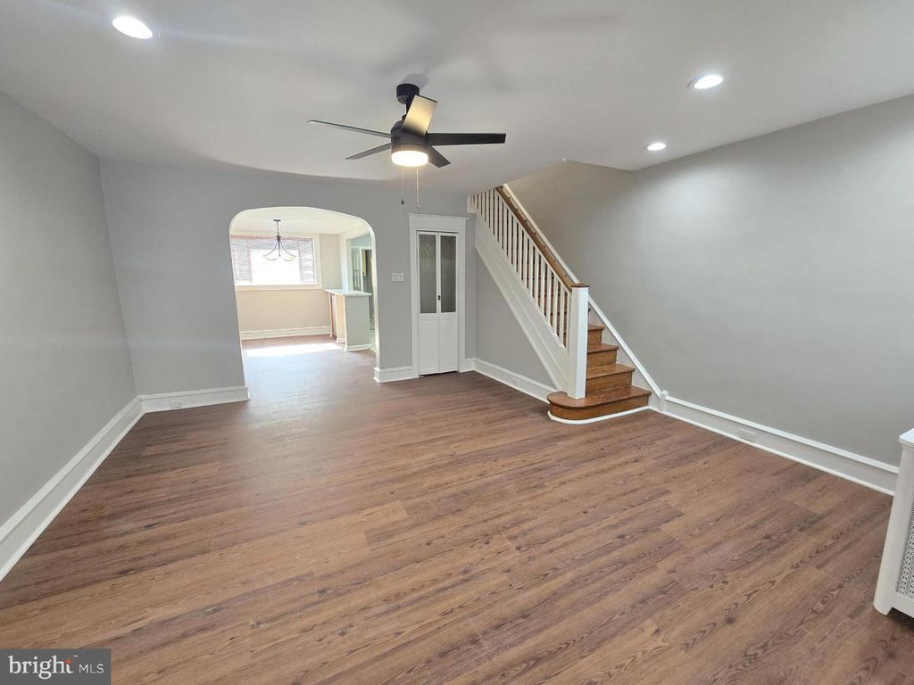 6506 GUYER AVE, Philadelphia, PA 19142