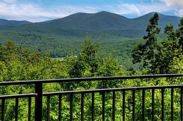 417 Bill Claypool Drive, Blue Ridge, GA 30513