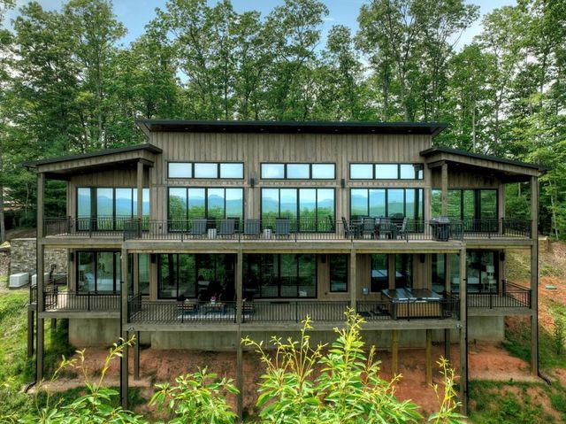 417 Bill Claypool Drive, Blue Ridge, GA 30513