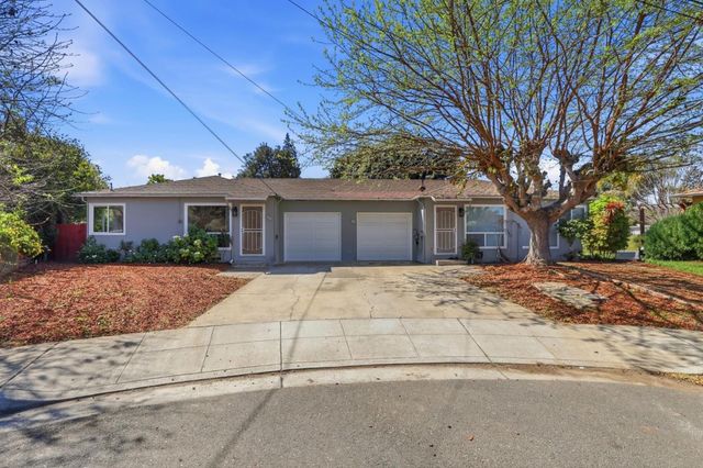 111 Nancy Court, Mountain View, CA 94041