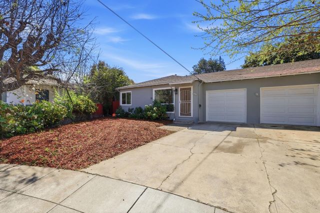 111 Nancy Court, Mountain View, CA 94041