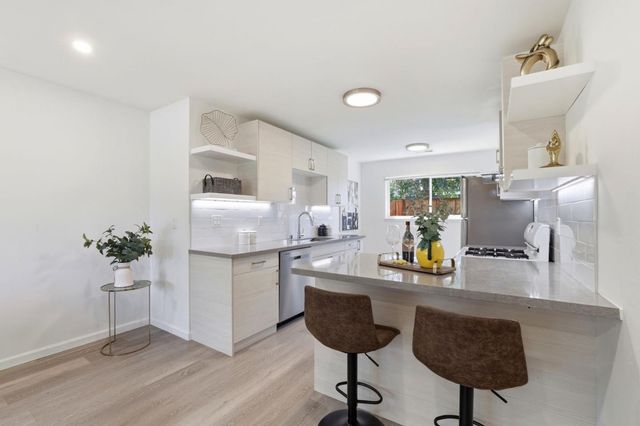 111 Nancy Court, Mountain View, CA 94041