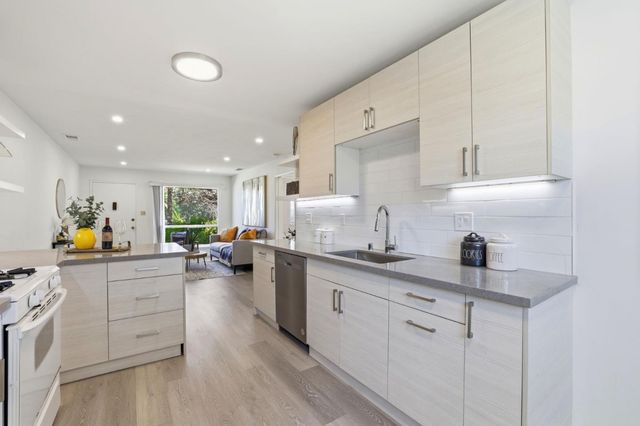 111 Nancy Court, Mountain View, CA 94041