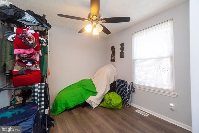 57 VANDERBILT CT, Sicklerville, NJ 08081