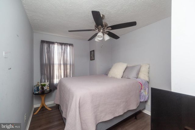 57 VANDERBILT CT, Sicklerville, NJ 08081