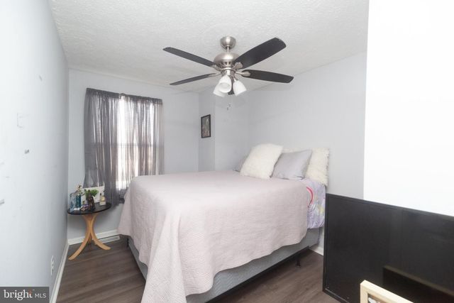 57 VANDERBILT CT, Sicklerville, NJ 08081