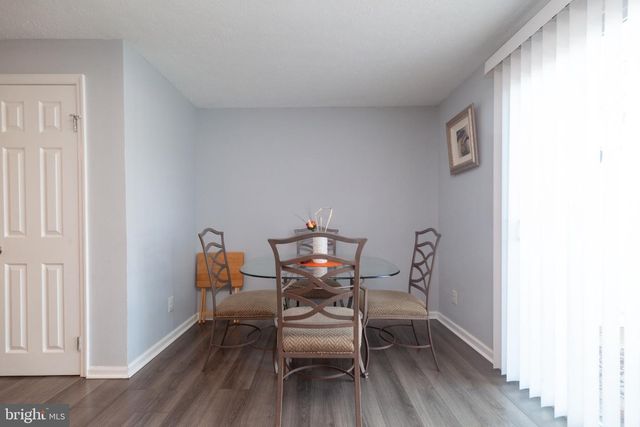 57 VANDERBILT CT, Sicklerville, NJ 08081