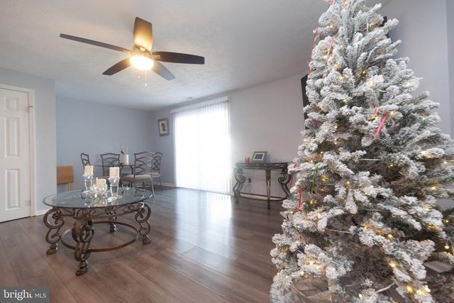 57 VANDERBILT CT, Sicklerville, NJ 08081