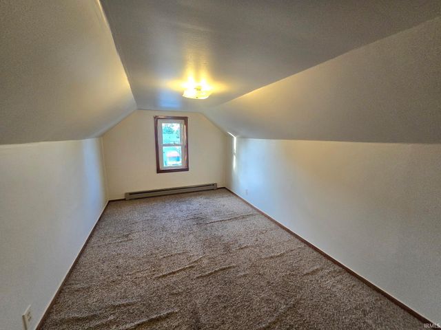 807 W Commercial Street, Hartford City, IN 47348