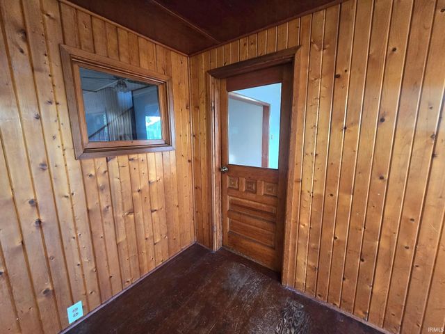 807 W Commercial Street, Hartford City, IN 47348