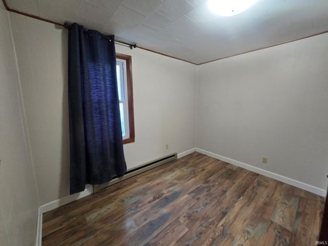 807 W Commercial Street, Hartford City, IN 47348