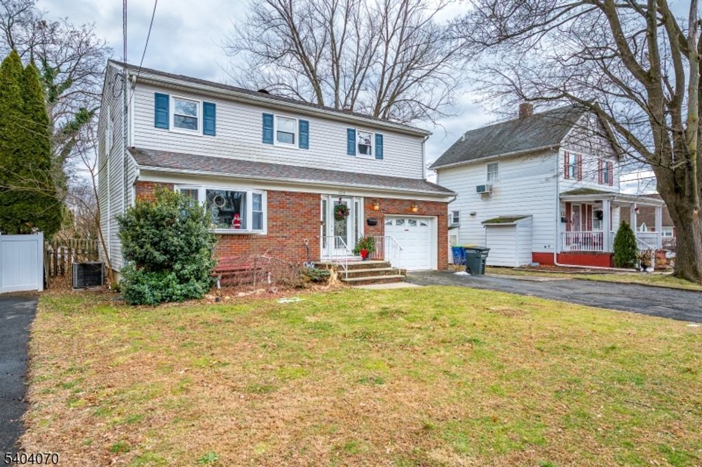 228 Oneida Pl, North Plainfield Boro, NJ 07060 — exterior