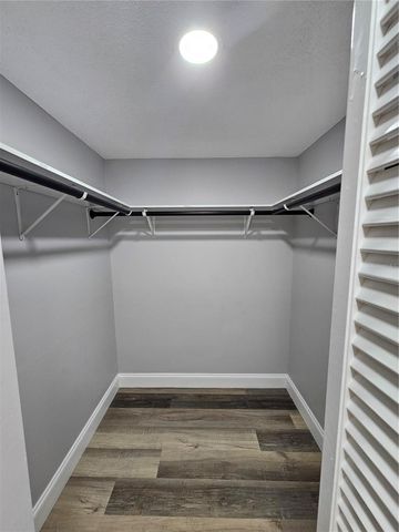 1720 GLENHOUSE DRIVE 328, Sarasota, FL 34231