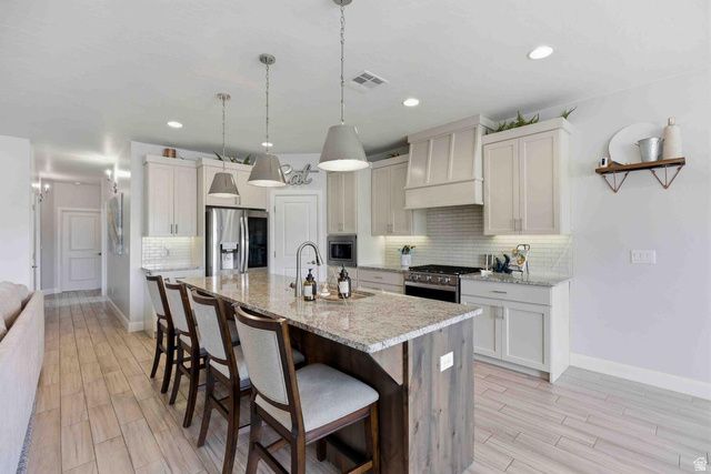 3350 W 2700 S, Hurricane, UT 84737