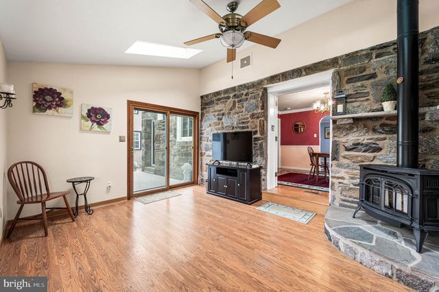 481 MAPLEWOOD RD, Springfield, PA 19064