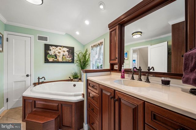 481 MAPLEWOOD RD, Springfield, PA 19064