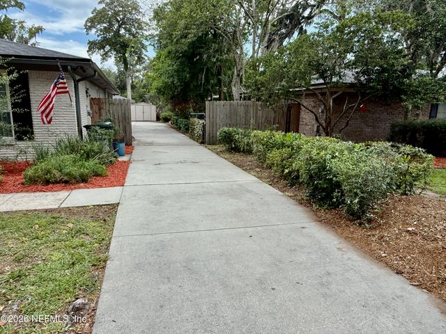 2374 STAFFORD Drive, Orange Park, FL 32073