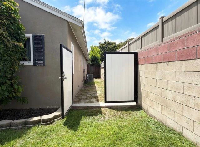 5493 E 29th Street, Long Beach, CA 90815