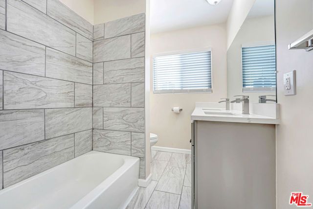 1949 Heidleman Road, Los Angeles, CA 90032