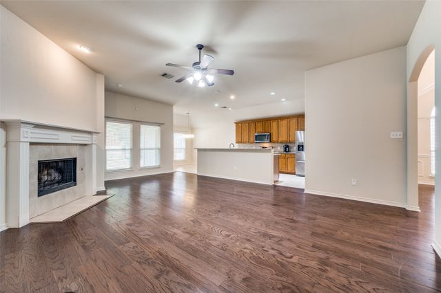 7816 Riverwalk Trail, Mckinney, TX 75070