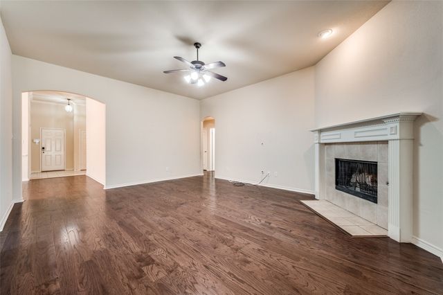 7816 Riverwalk Trail, Mckinney, TX 75070
