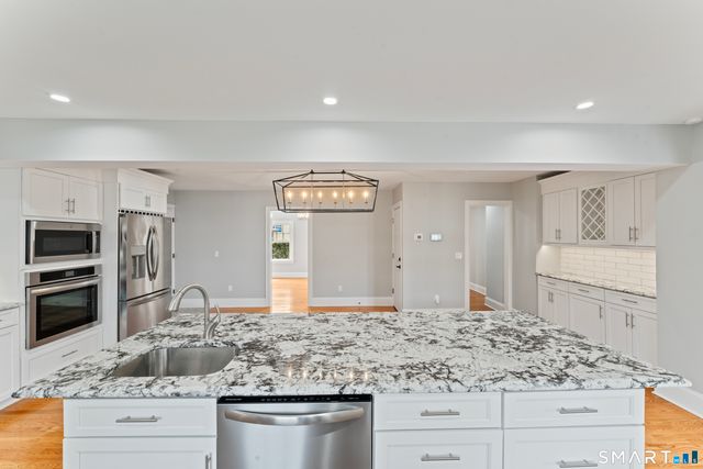 80 Third Street, Stamford, CT 06905