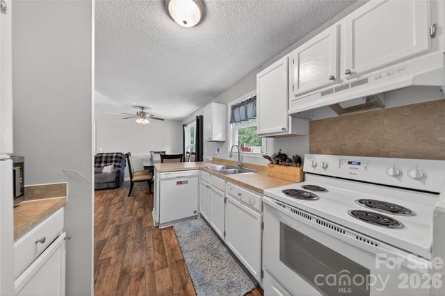 202 King David Lane, Gastonia, NC 28056