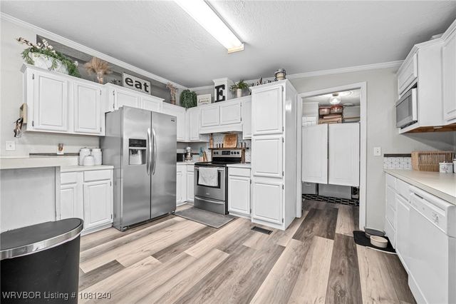 5211 Bowers Loop, Hackett, AR 72937