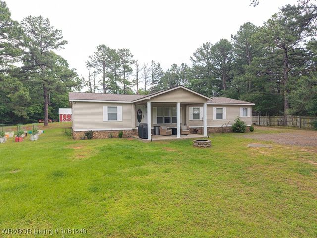 5211 Bowers Loop, Hackett, AR 72937